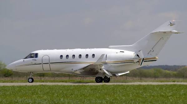 Hawker 900XP